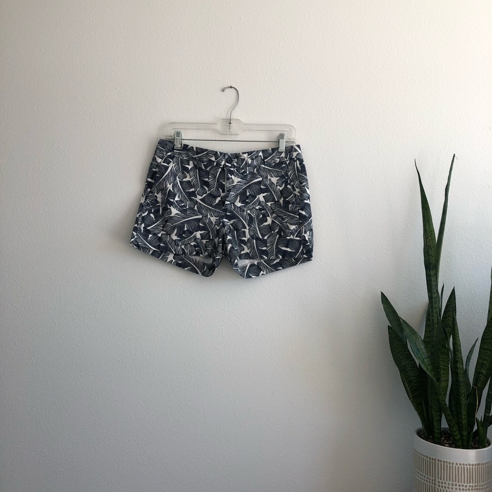 Banana Republic tropical leaf shorts 4